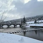 Nieves