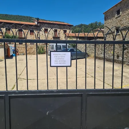 Nieves Séjour à la campagne Salduero